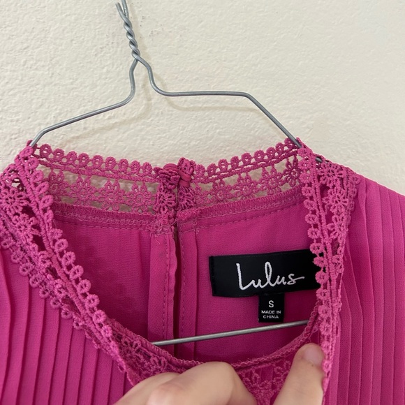 NWT Lulu's Something Wonderful Fuchsia Lace Pleated Skater Dress Pink Size Small - Picture 11 of 14